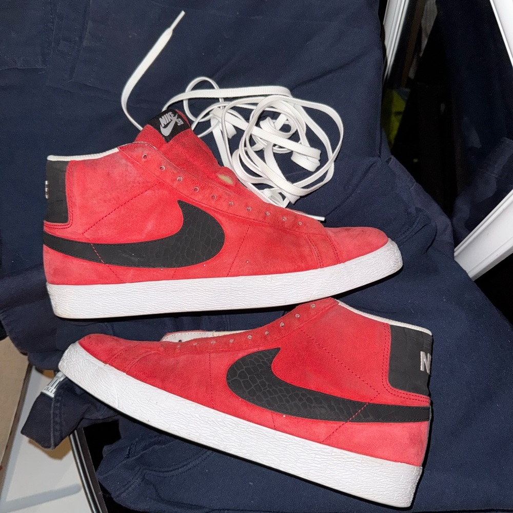 Nike sb blazer high